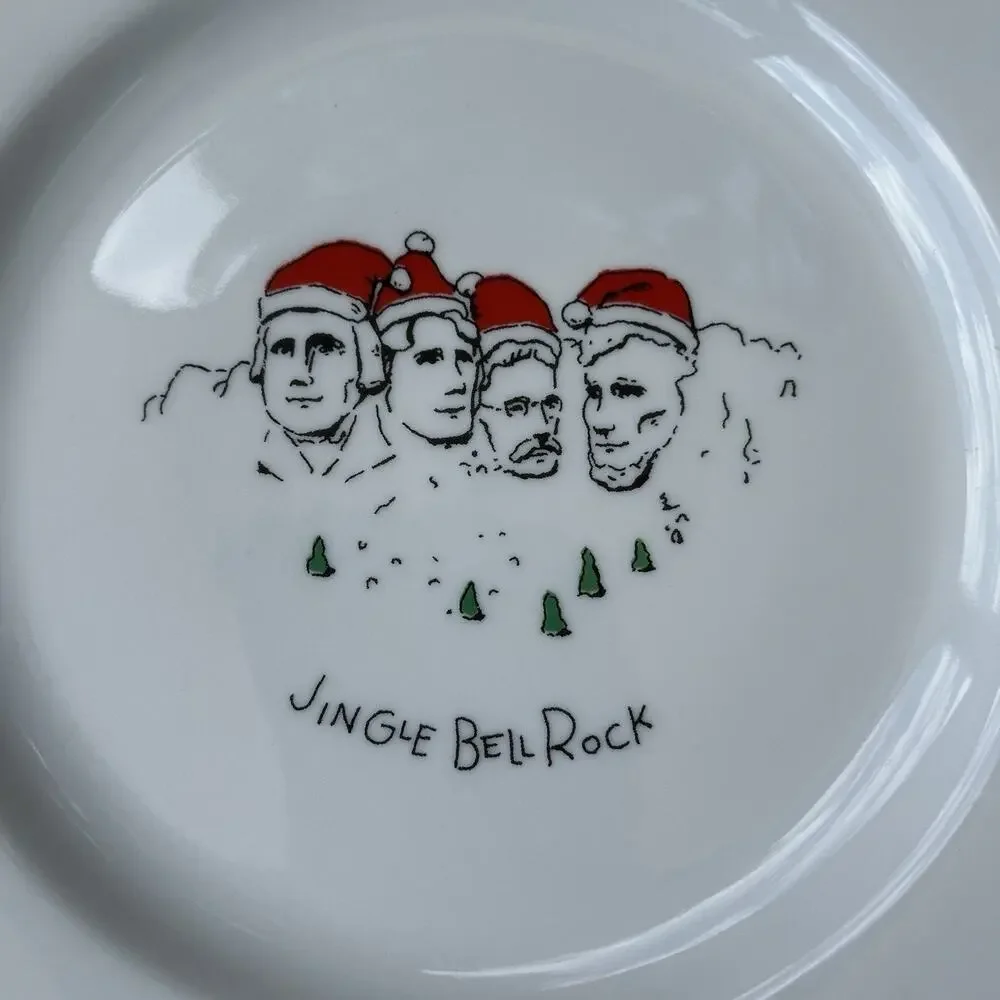 Merry Masterpieces Fine Porcelain Plate 